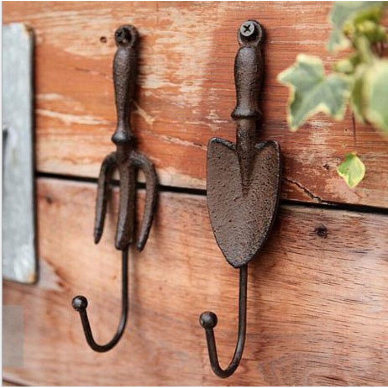Retro cast iron Hooks Bar Decorations Iron art Wall hanging After the door Coat hooks originality Coat hookin the Personalized custom/Design Services/DIY , Daily/Decorative custom , Woodcut/Decorative painting  category - from Buy2taobao.com to provide professional Taobao agent buy service