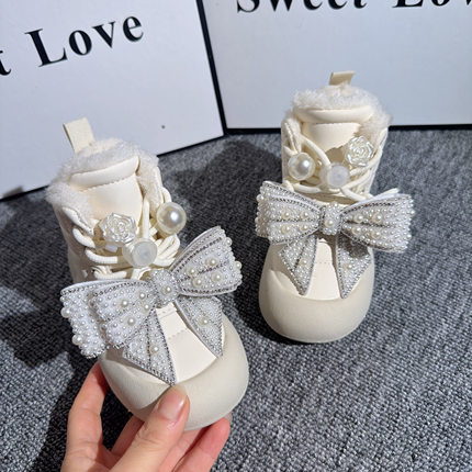 儿童靴子2025年冬季新款加绒棉靴珍珠蝴蝶公主童靴厚底女童短靴子