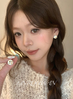 林肉完 通勤白色H字母精致高级感轻奢耳钉气质耳环小众独特耳饰