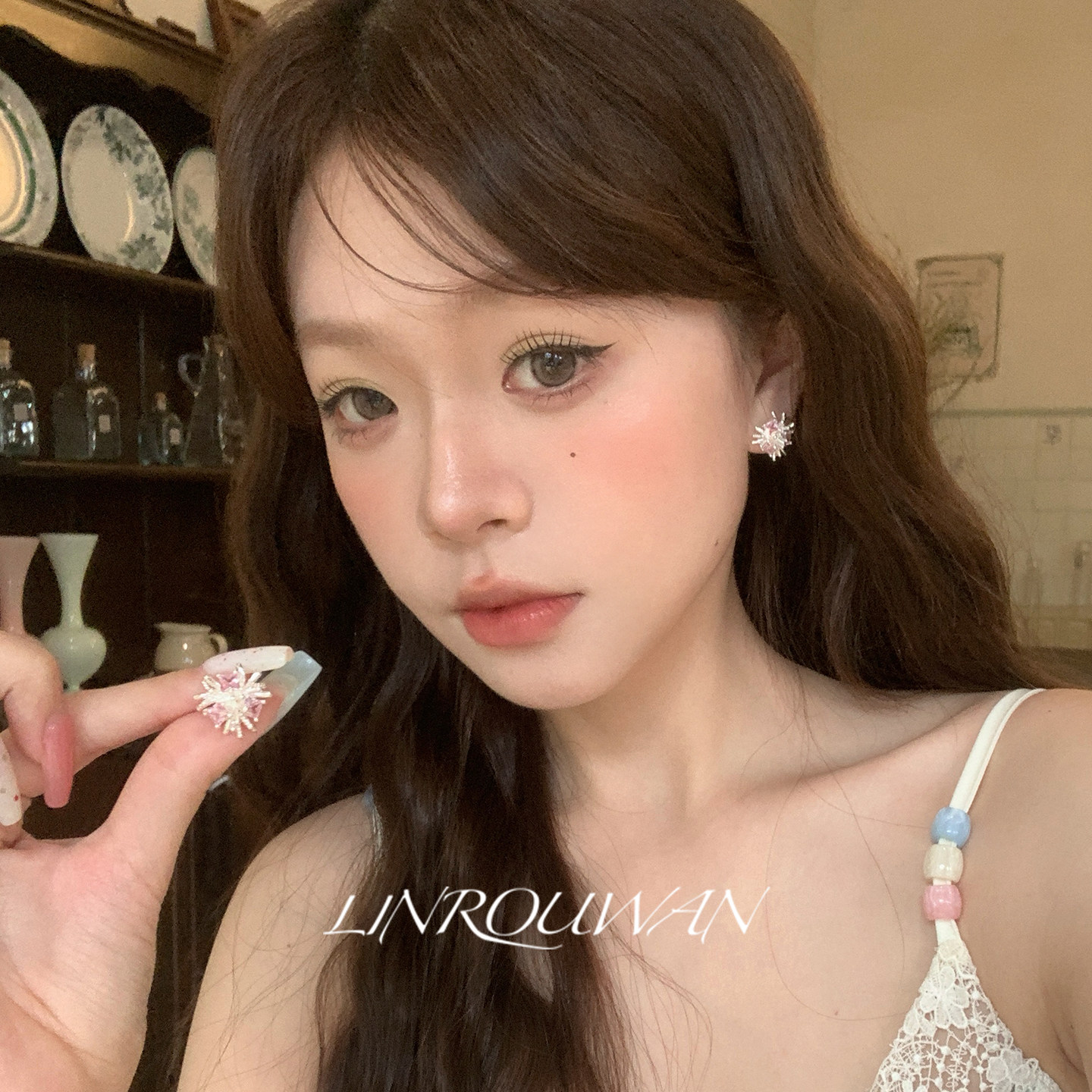 林肉完 适合春夏爆闪彩色方钻耳钉女轻奢高级感百搭简约日常耳饰