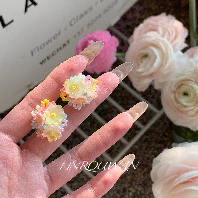 耳畔捧花 多巴胺夏日氛围感甜蜜花朵耳钉少女心手作减龄彩色耳环