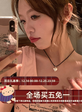 fever同款韩系黑色简约爱心项链