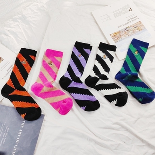 日本西太后纯色土星刺绣双针精梳棉中筒女士简约堆堆潮款袜子新品