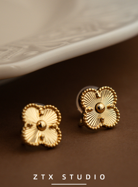 ZTX 金色四叶草耳夹无耳洞女新款轻奢高级感耳饰无痛蚊香盘耳钉