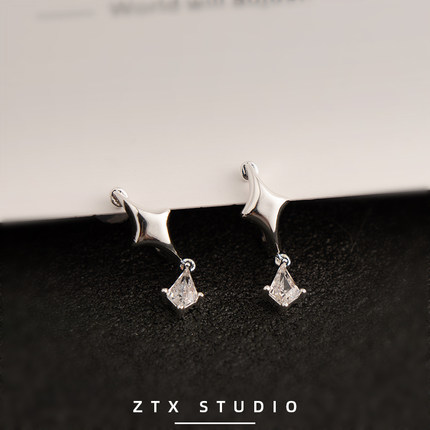 ZTX 甜酷星芒耳夹无耳洞女2025新款小众独特百搭耳饰蚊香盘耳环夹