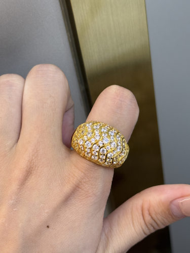 足金黄金镶嵌面包戒指送女友礼物
