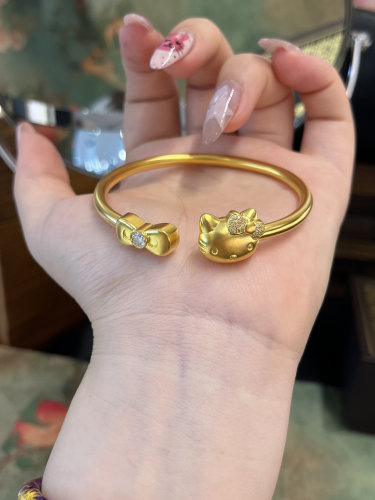 足金黄金kitty猫镶嵌手镯送女友礼物