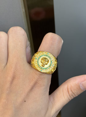 足金黄金镜面镶嵌骷髅头戒指送女友礼物