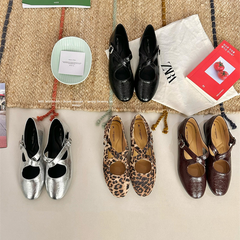 法式圆头交叉带芭蕾银色单鞋浅口平底鞋黑色小皮鞋复古玛丽珍鞋女,女鞋,浅口单鞋,淘宝优惠券,粉丝福利购,淘宝优惠卷