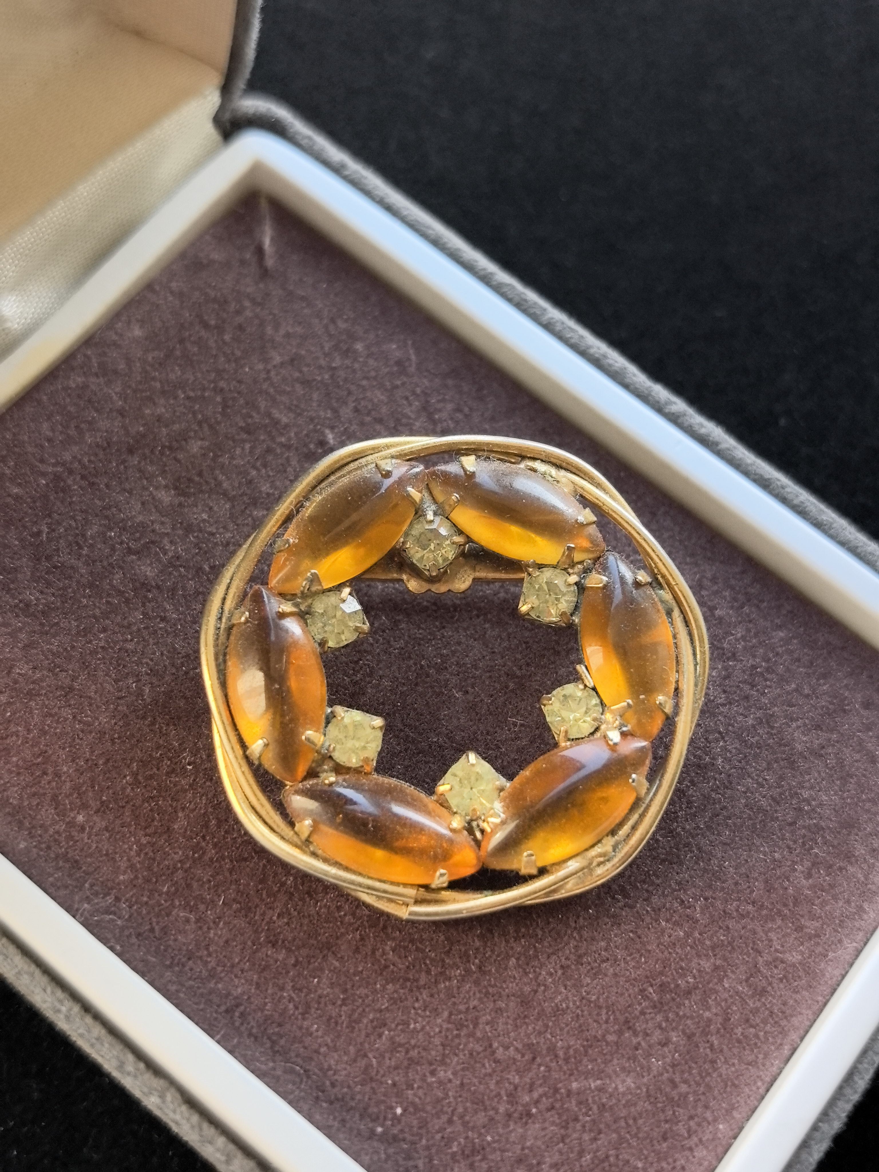 中古vintage复古素金仿琥珀琉璃胸针孤品