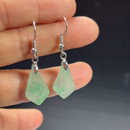 纯天然真玉耳环高冰飘翠绿色非洲翠玉玉石耳坠玉石耳环正品送礼