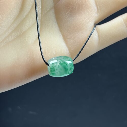 天然玉石吊坠精品高冰飘非洲翠玉路路通锁骨链玉坠石英质玉
