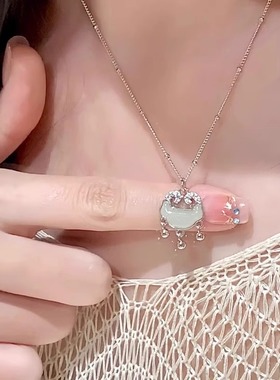 中国金店｜和田玉平安锁S999纯银项链女轻奢送女友闺蜜情人节礼物