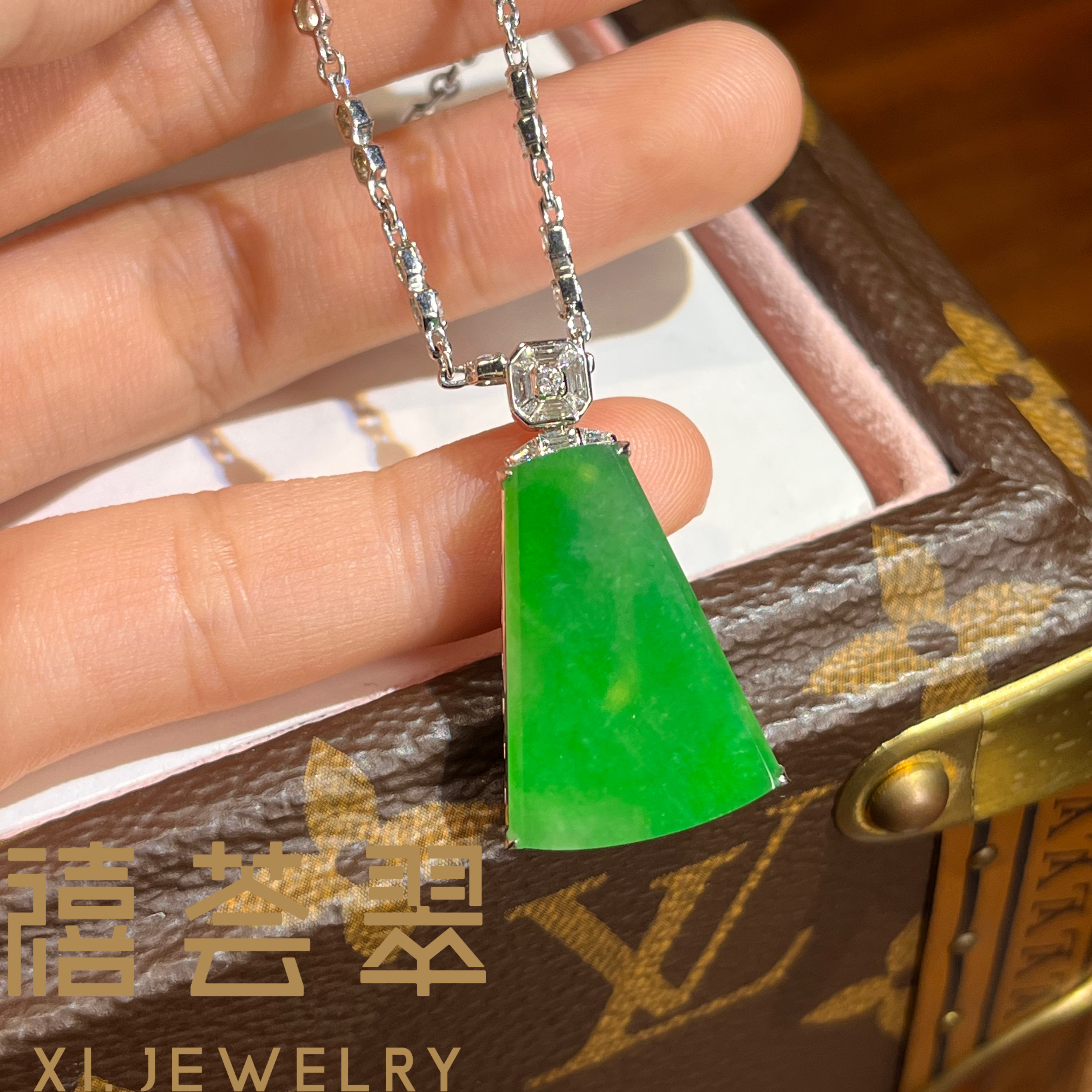 【禧荟翠】翡翠无事牌吊坠钻石镶嵌天然缅甸A货翡翠