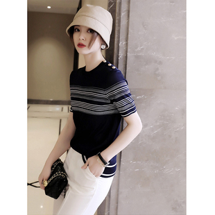 要收就收别人没有的舒适感显白撞色条肩扣针织T恤上衣女早春新品