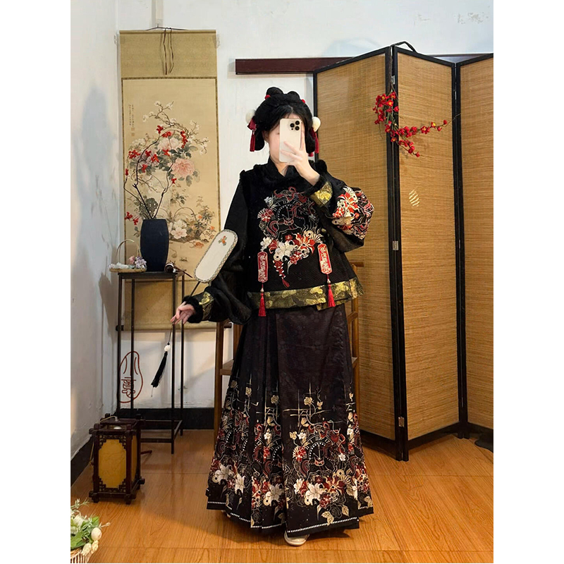 黑色汉服女新款拜年服马面裙冬季日常通勤套装新中式汉元素日常