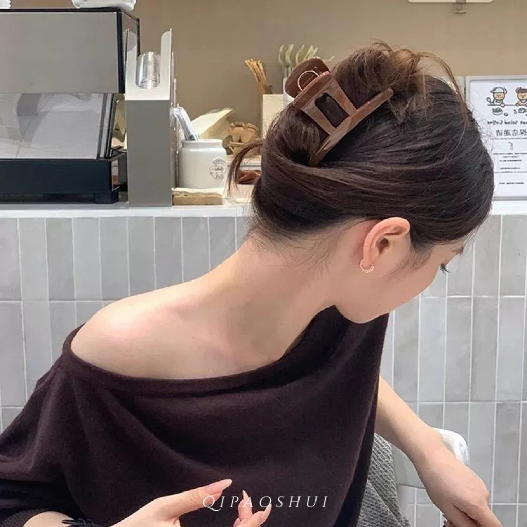 细闪简约一字抓夹女后脑勺盘发