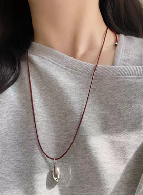 极简画风设计 红色抽拉绳蝴蝶结项链百搭韩系ins叠戴毛衣链颈饰