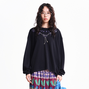 MOVEUP幻走2026春季新款.FUN系列圆领手绘绣花破骨设计短款卫衣女