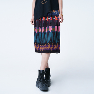 MOVEUP幻走2025春季新款.FUN系列松紧腰印花压褶设计半身裙