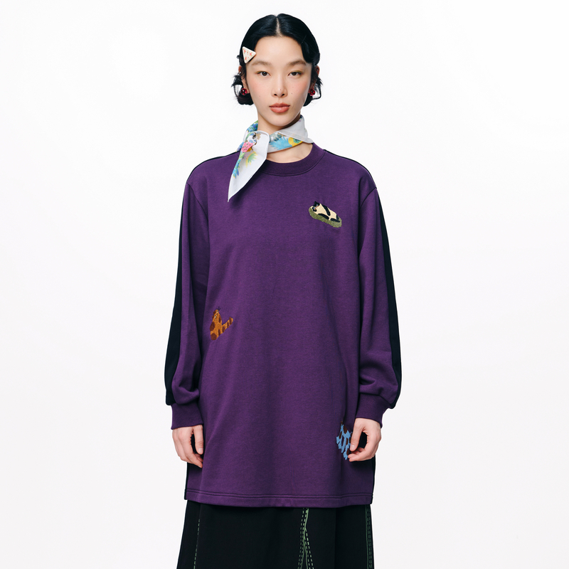 MOVEUP幻走2025秋季新款.FUN系列圆领撞色拼接绣花中长款卫衣女