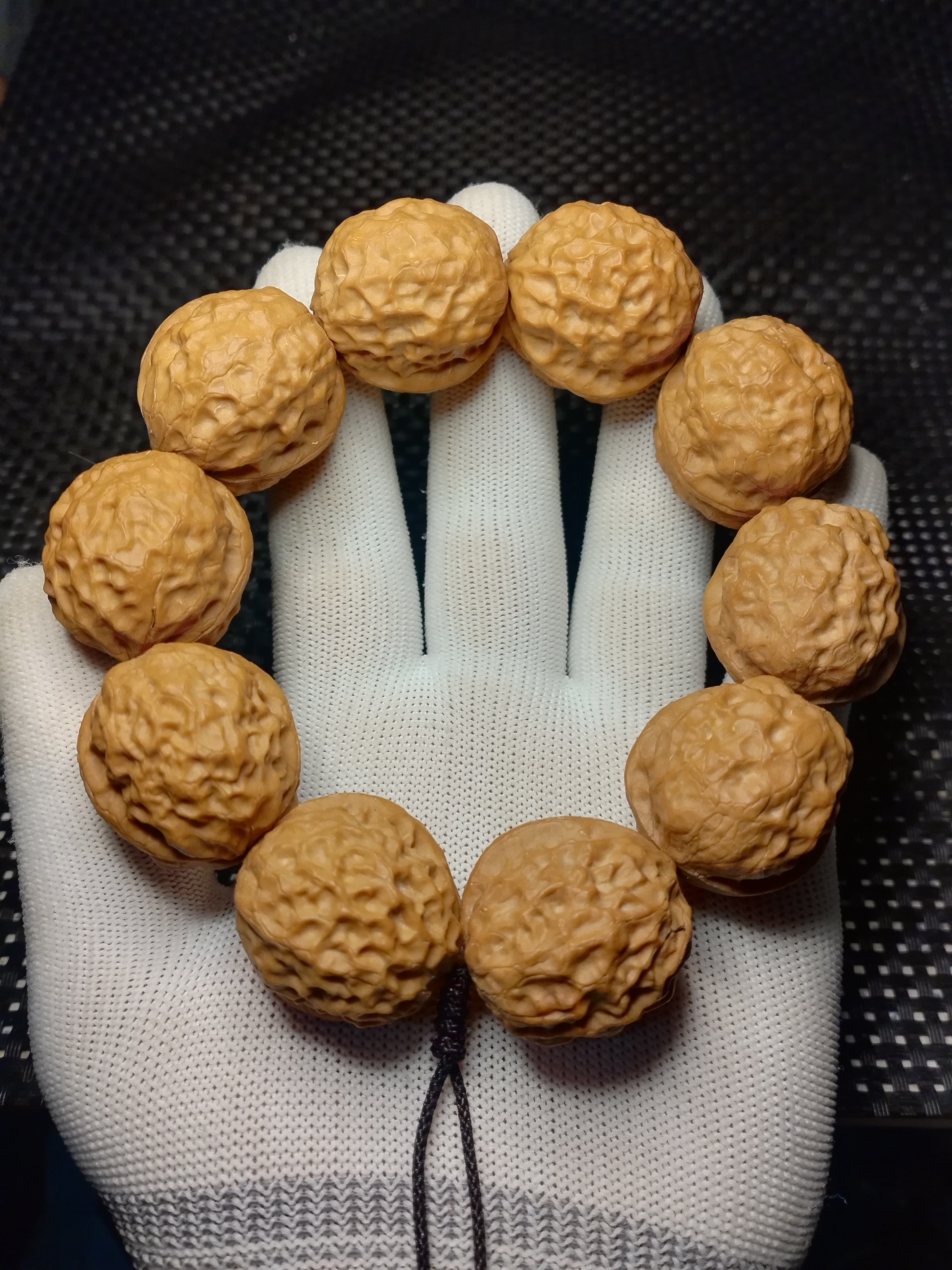 文玩核桃云南野生金蟾疙瘩元宝铁核桃手串手持，尺寸3.2，水晶皮,饰品/流行首饰/时尚饰品新,多宝手串,淘宝优惠券,粉丝福利购,淘宝优惠卷