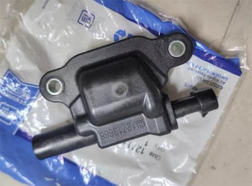 凯迪拉克凯雷德悍马H2点火线圈