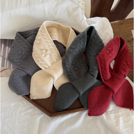 软糯提花短款针织亲子护颈交叉小围巾围脖秋冬保暖