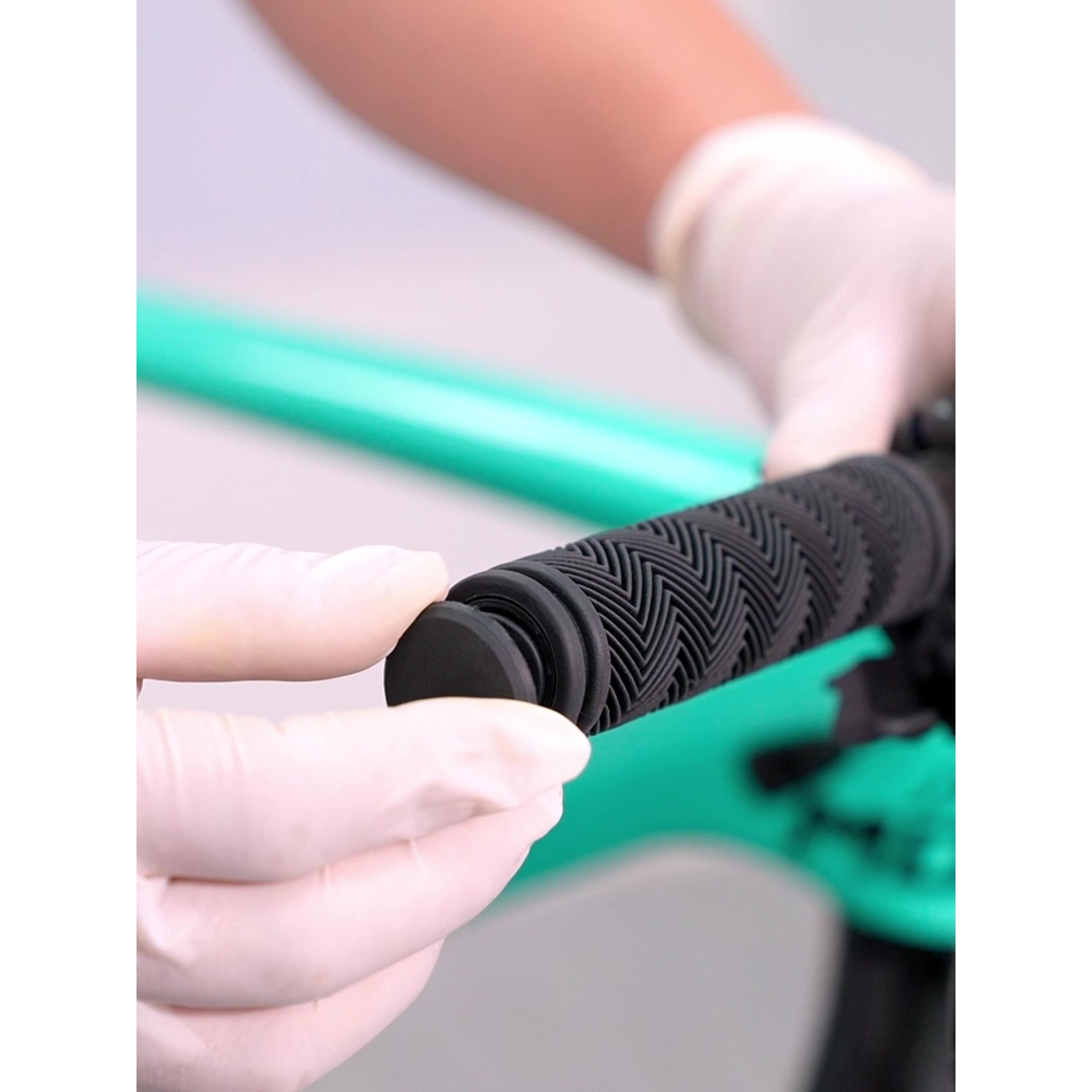 山地自行车橡胶把套水波纹通用单车防滑防震硅胶车把手套配件大全