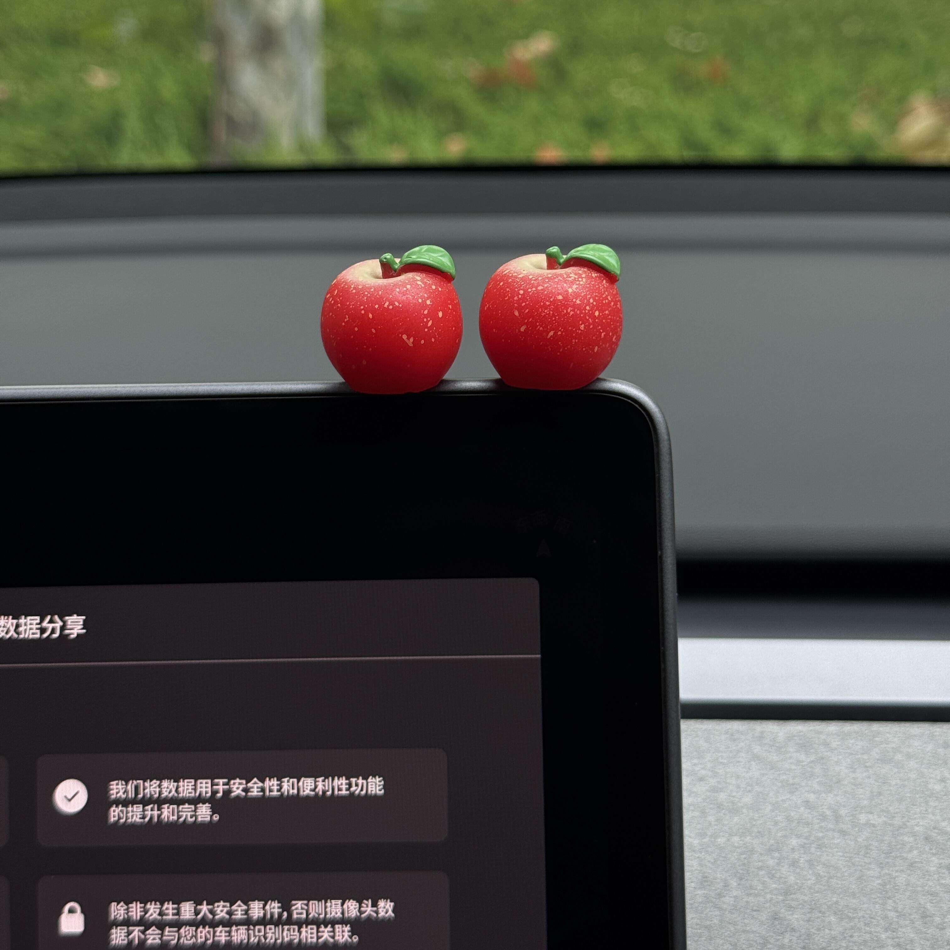 苹苹安安车载摆件苹果汽车中控台个性创意卡通苹安车载装饰贴圣诞,汽车用品/电子/清洗/改装,摆件,淘宝优惠券,粉丝福利购,淘宝优惠卷