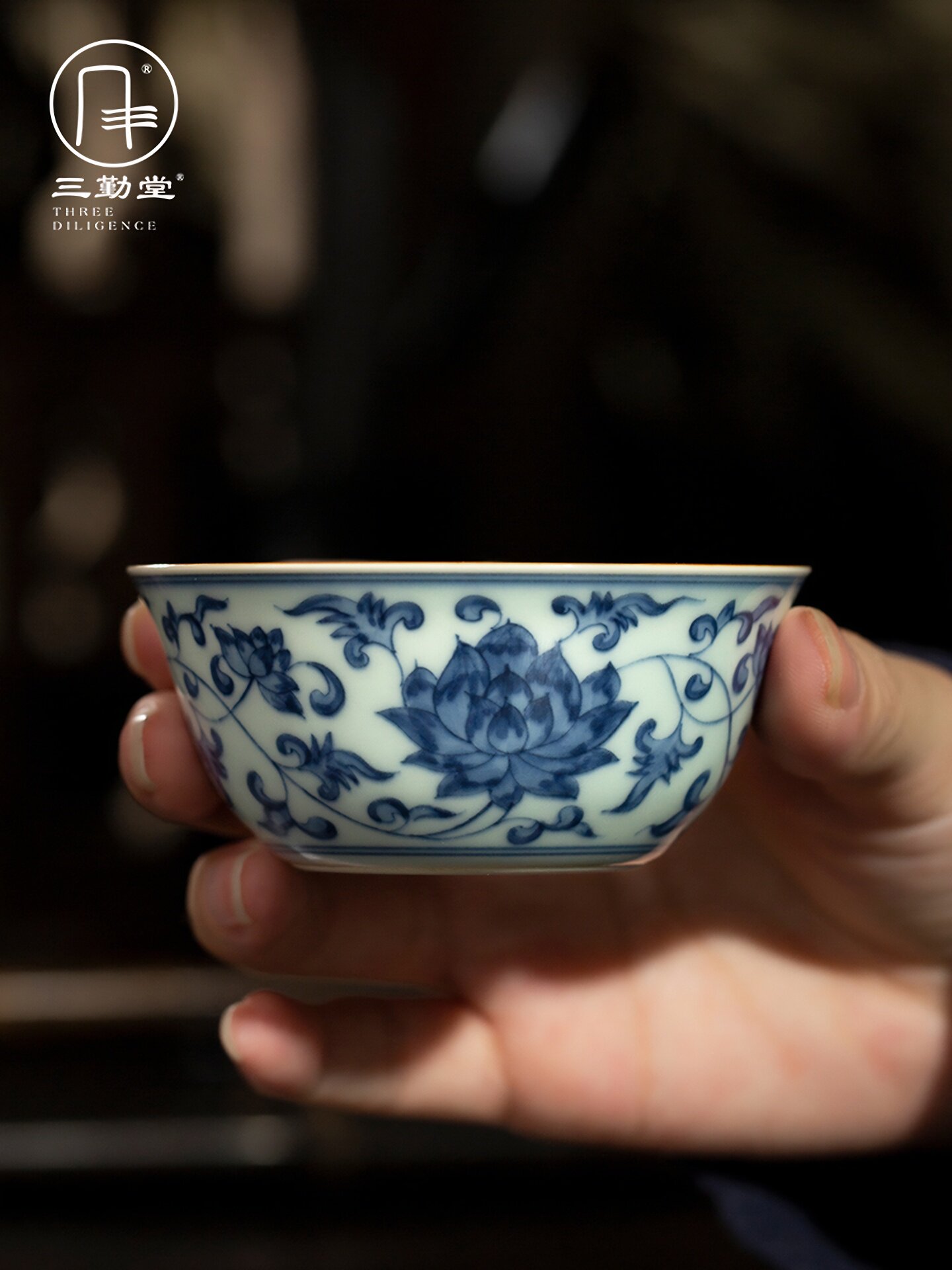 三勤堂青花缠枝莲彷古单杯手绘茶具景德镇鸡缸杯陶瓷功夫茶主人杯