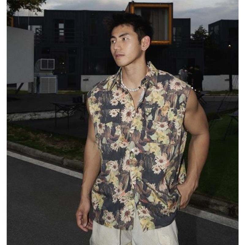 300斤大码新款夏季美式宽松背心个性满印花卉古巴领双口袋无袖男