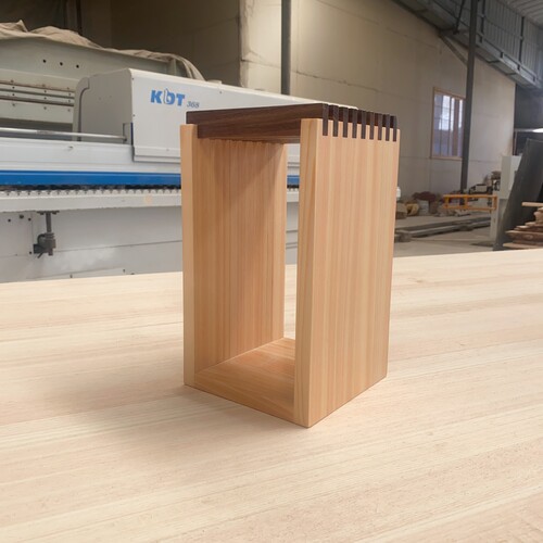 出口日本 桧木刀架厨房台面立式通风防霉摆刀黑胡桃木沥水置物架