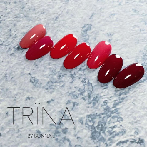 trina色彩鲜艳饱满日式甲油胶