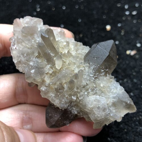 62.4gNatural crystal tea Topaz rough smoky crystal Obelisk a