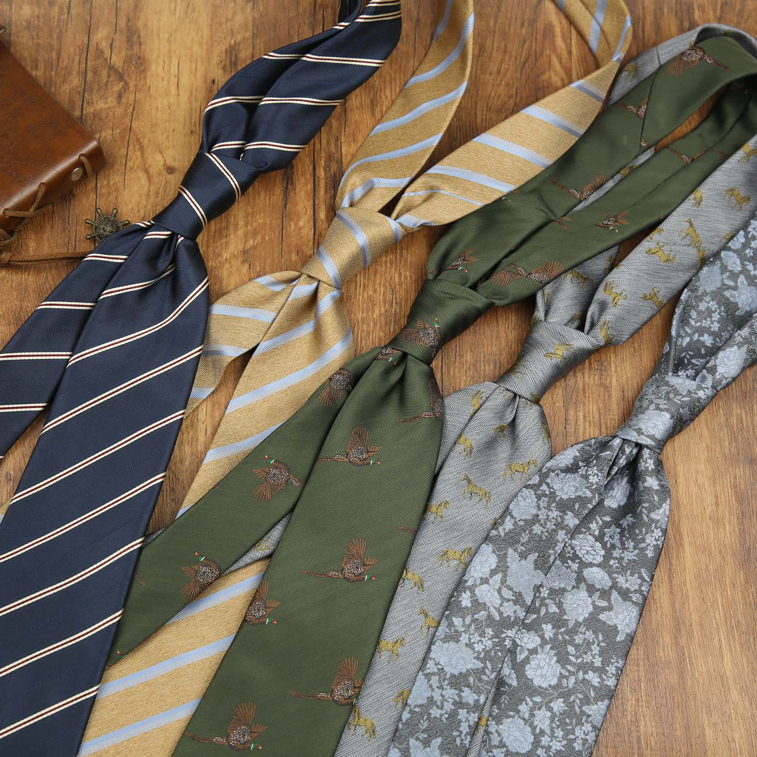 男士商务绅士领带简约正装条纹8CM时尚西服配饰婚礼职业花色领带,服饰配件/皮带/帽子/围巾,领带,淘宝优惠券,粉丝福利购,淘宝优惠卷