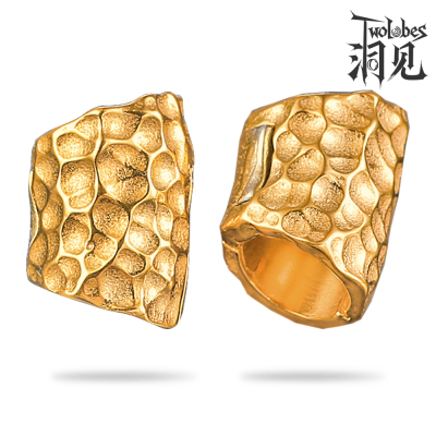 洞见印点弹扣穿孔耳夹耳环