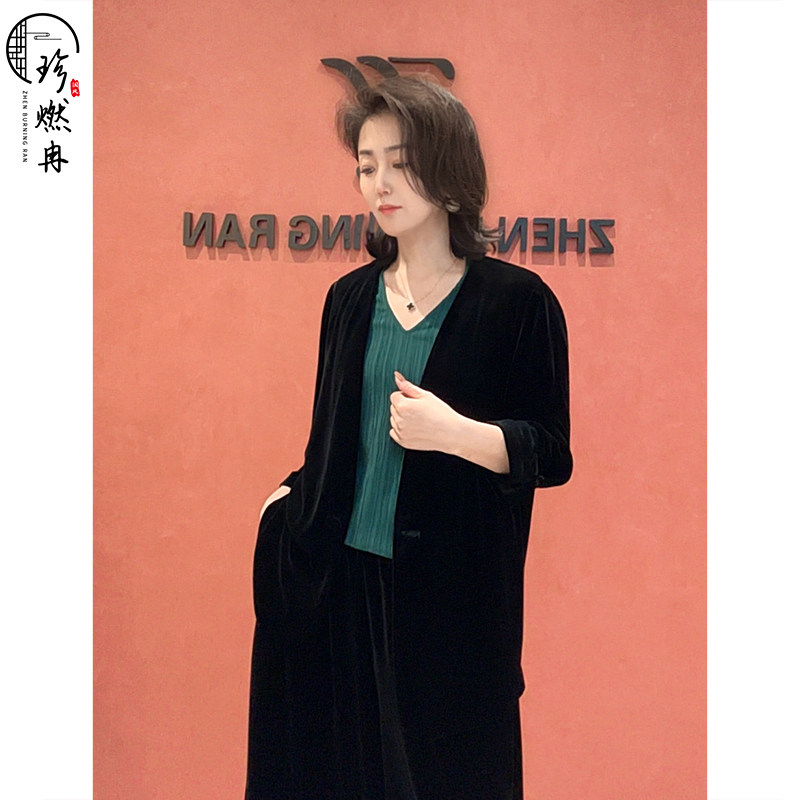 【珍珍休闲馆】经典丝绒夏季轻奢设计师款法式西服外套W-84369
