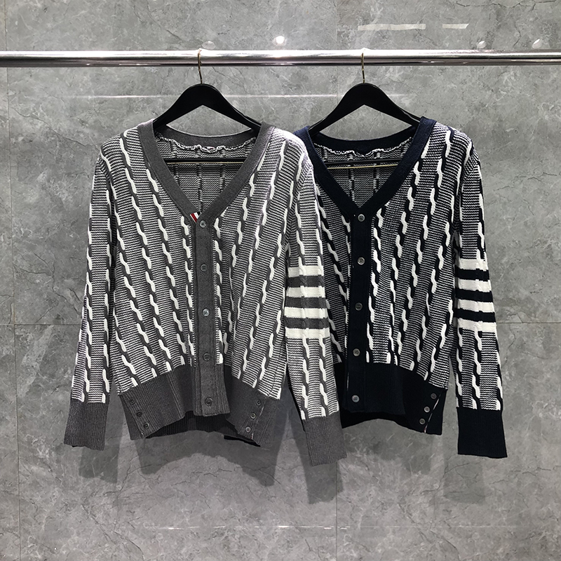 TB毛衣针织开衫短款外套麻花上衣