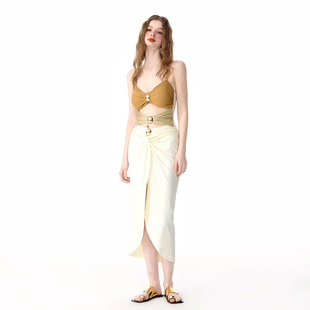 假面猫 泡温泉连体性感纯欲镂空长裙度假风比基尼 泳衣女2026新款