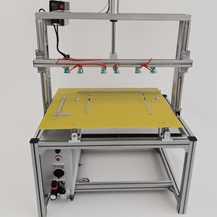 泡沫珍珠棉开槽自动挖孔机厚天免模机泡沫切割机泡沫挖方酒瓶包装