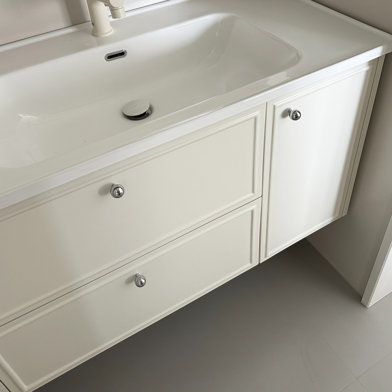 现货 |纯实木烤漆法式浴室柜陶瓷一体盆奶油风洗手盆洗脸池洗漱台