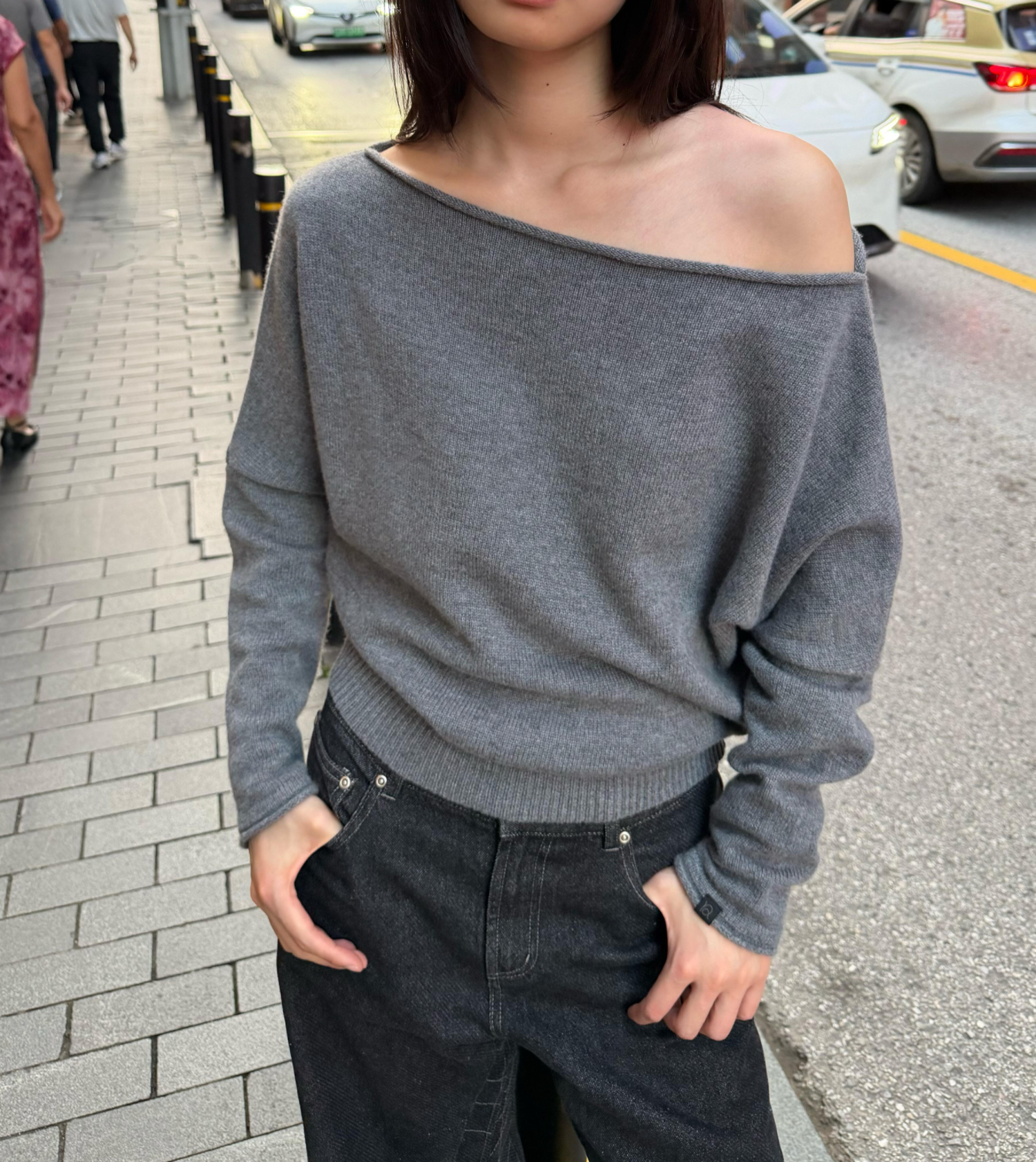 RA everyday 轻松斜肩纯羊毛针织衫 黑色/灰色