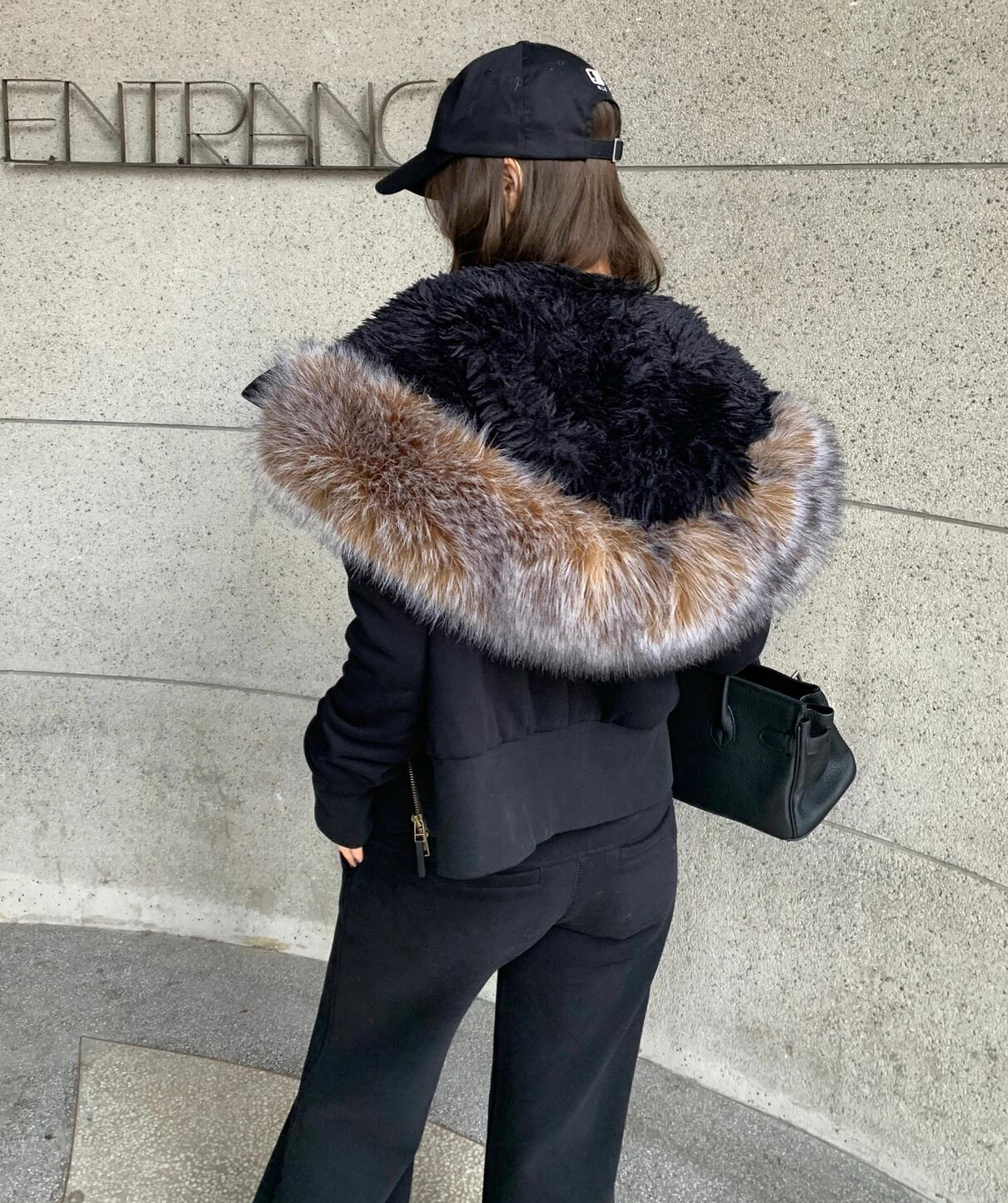 正确版RARELY连帽毛领斜襟毛绒内胆棉服外套黑色花灰大毛领短外套