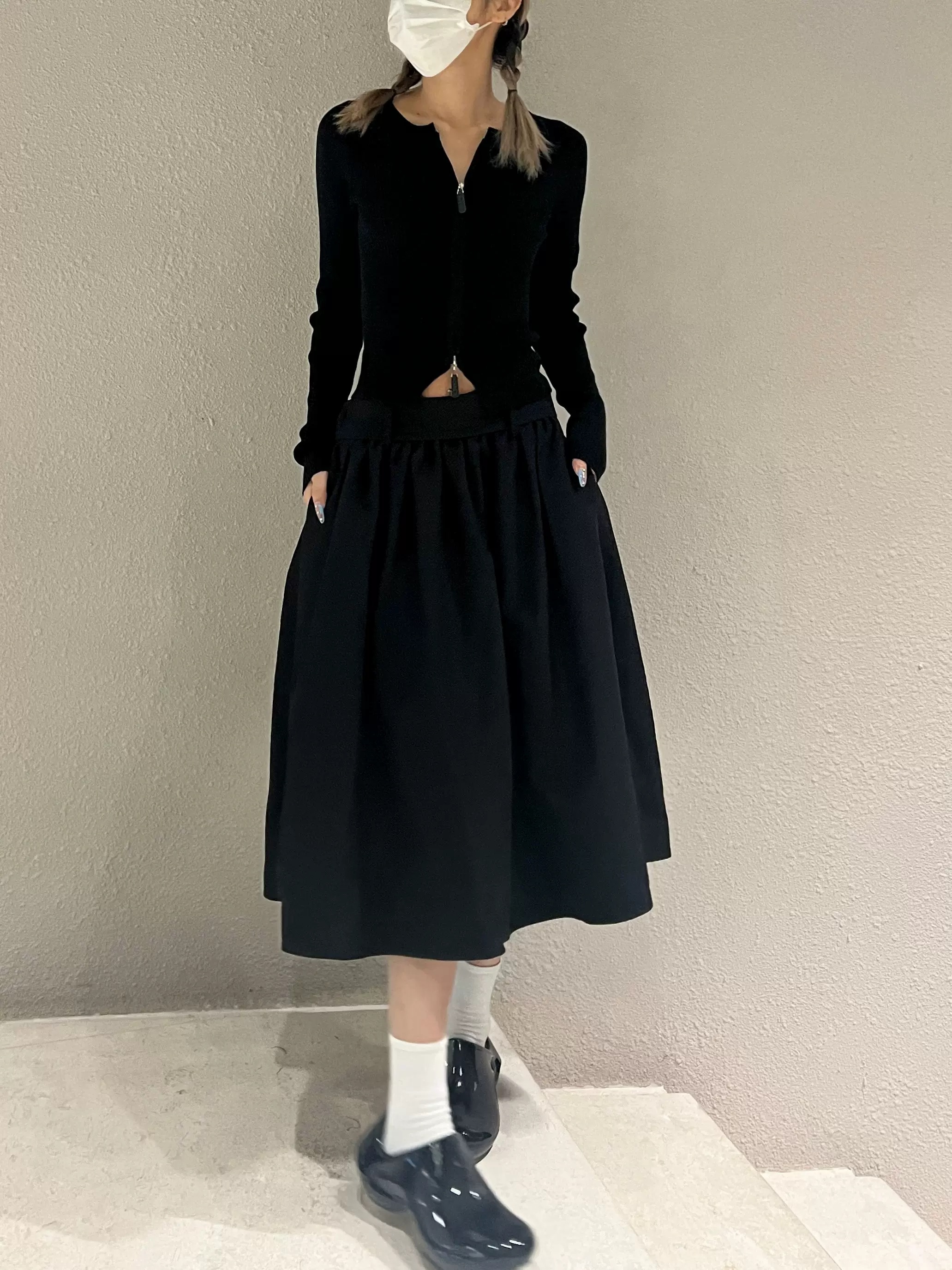 F～ Bella约会私服~ 黑色廓形蓬蓬裙复古显瘦显高过膝半身裙