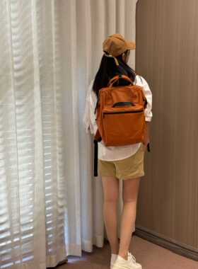 小众设计防水高档牛津布材质大容量离家出走双肩包旅行包通勤双肩