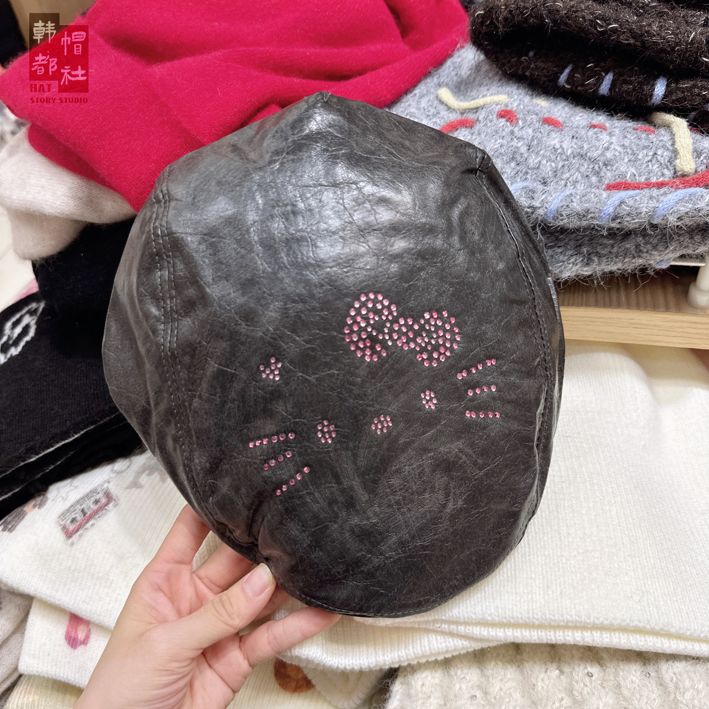 日系可爱水钻kt猫前进帽少女甜美