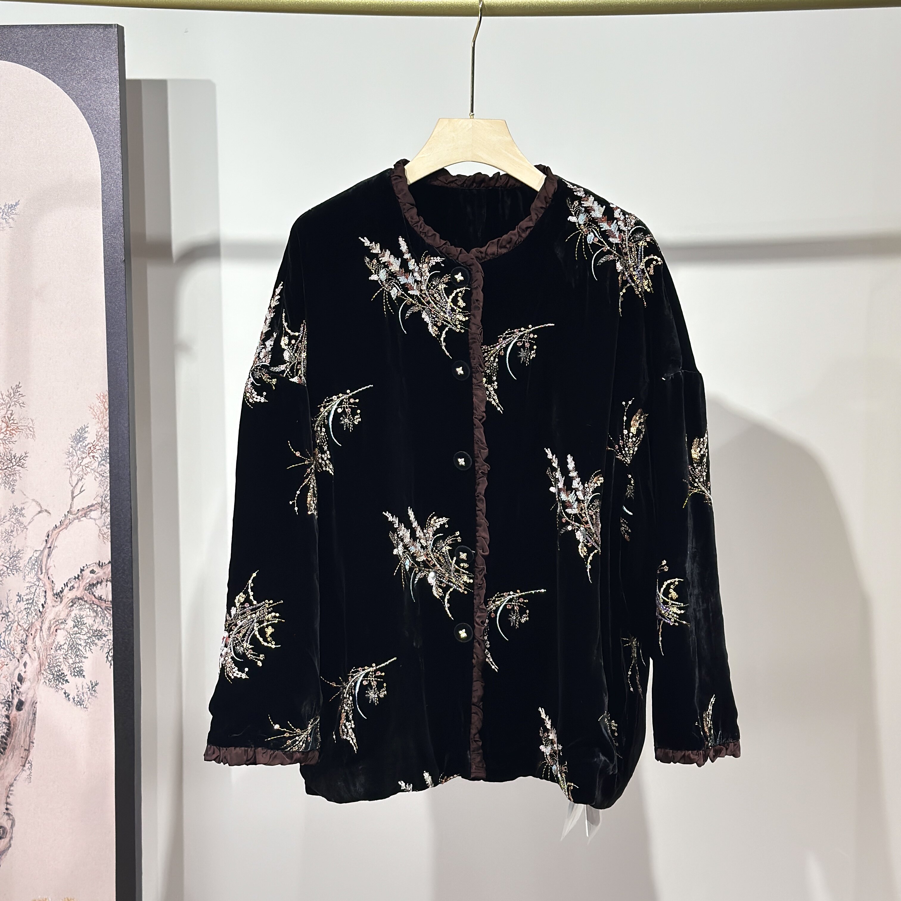 重磅牛货 新中式麦穗花重工钉珠绣花真丝绒 宽松廓形对襟外套