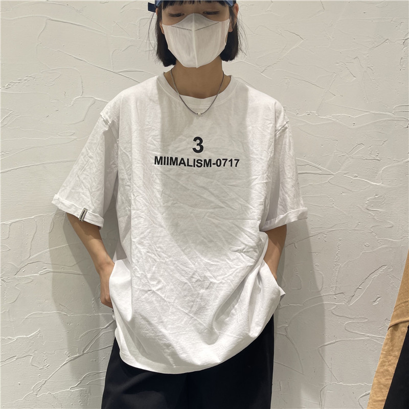 TY1980宽松圆领短袖字母T恤女