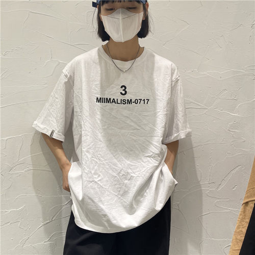 TY1980宽松圆领短袖字母T恤女
